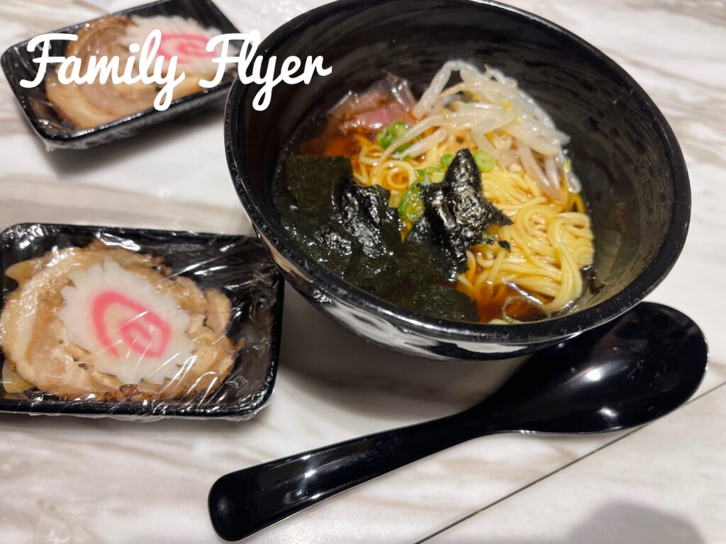 コートヤード大阪本町のボンヴォイそば、夜食ラーメン